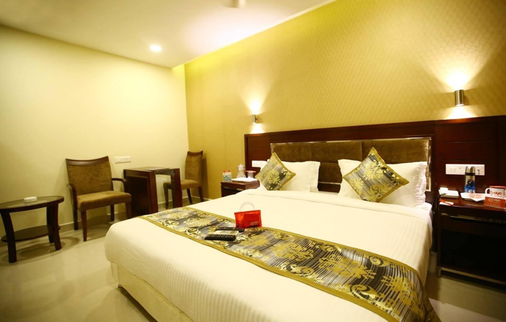 Fabhotel Alreef Residency 钦奈 外观 照片