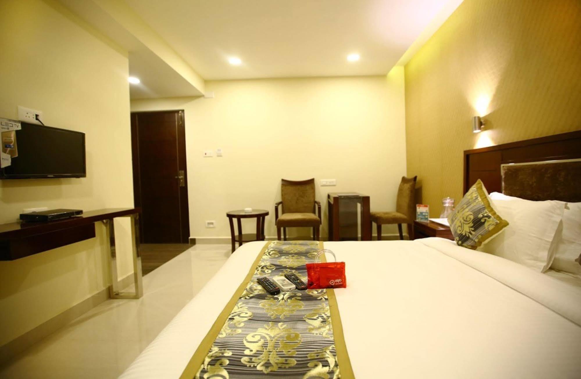 Fabhotel Alreef Residency 钦奈 外观 照片